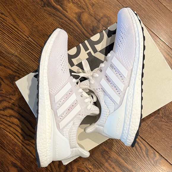 Adidas Pure White Running Shoes - Picture 3 of 3